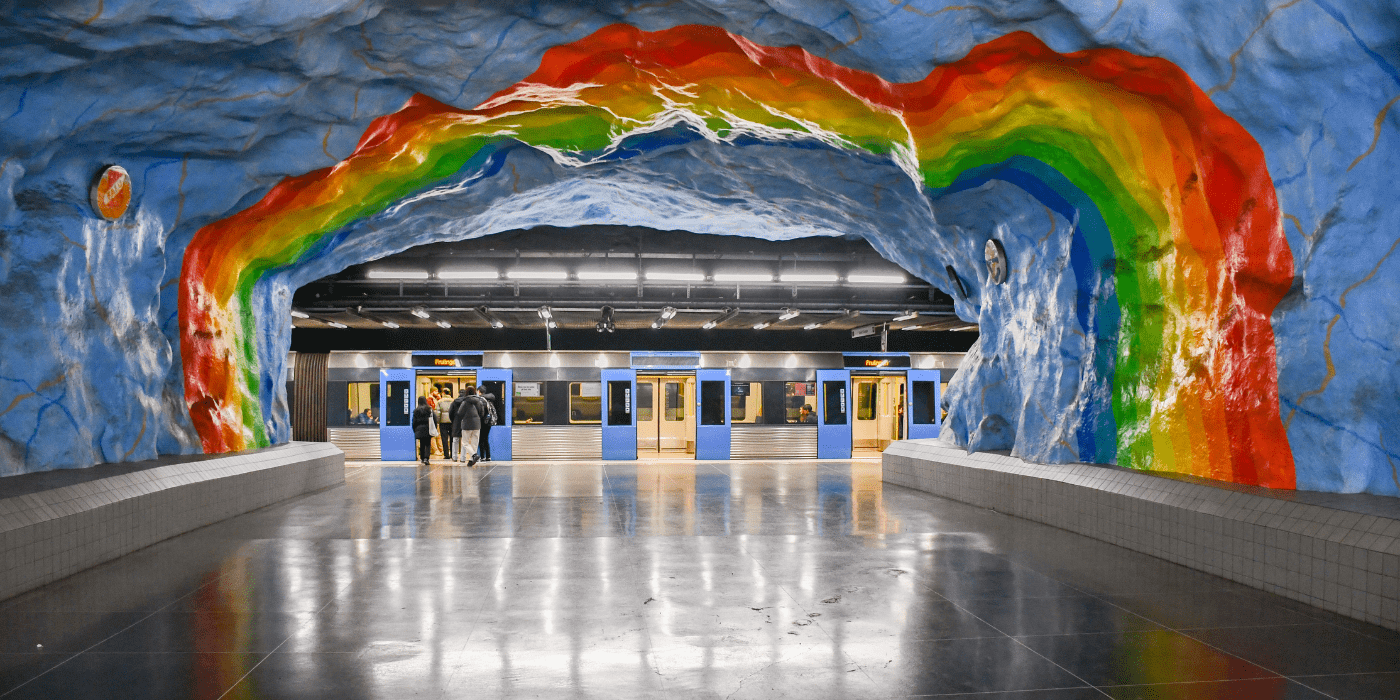 Umjetnost duginih boja stanice Stadion u štokholmskom metrou